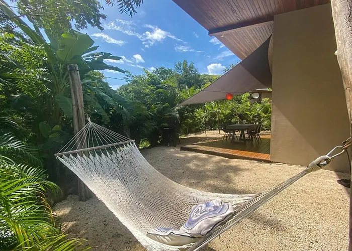 Villa Con Piscina Compartida Jardin Tropical Con Mucha Paz Y Naturaleza Playa Grande